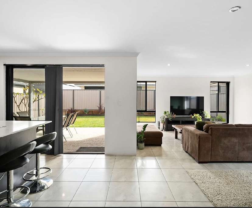 Room for Rent in Whitby, Perth | $250, Flexible with... | Flatmates.com.au