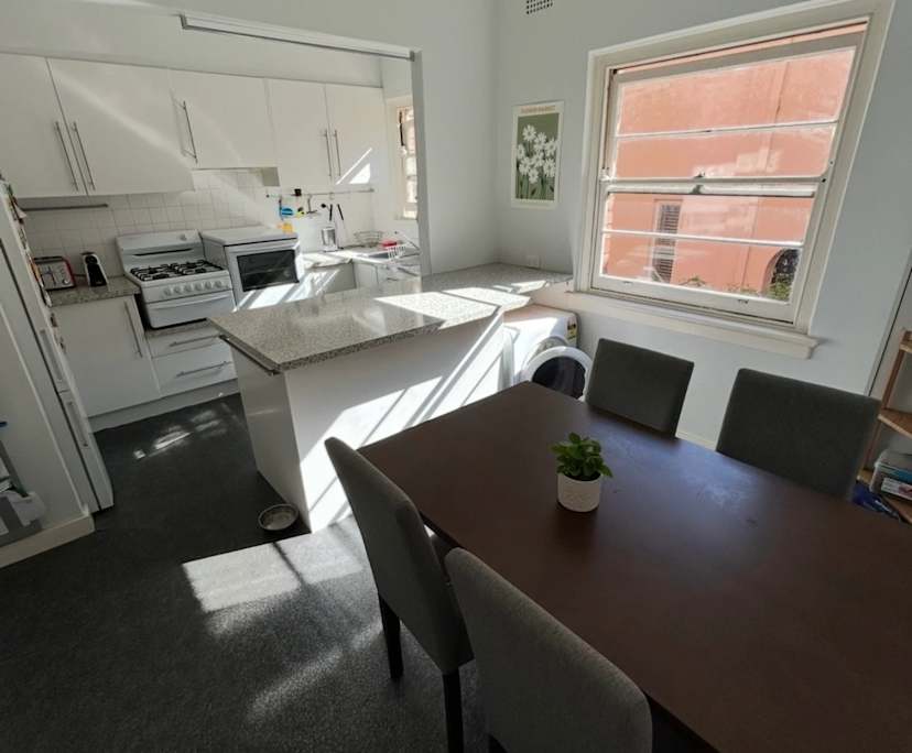 $300, Flatshare, 3 bathrooms, Cremorne Point NSW 2090