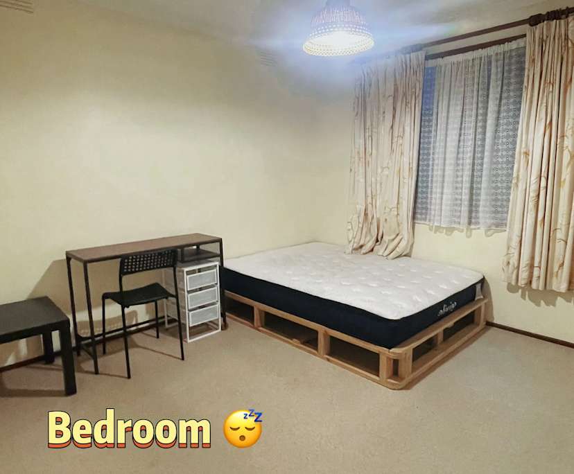 Furnished room in a share house