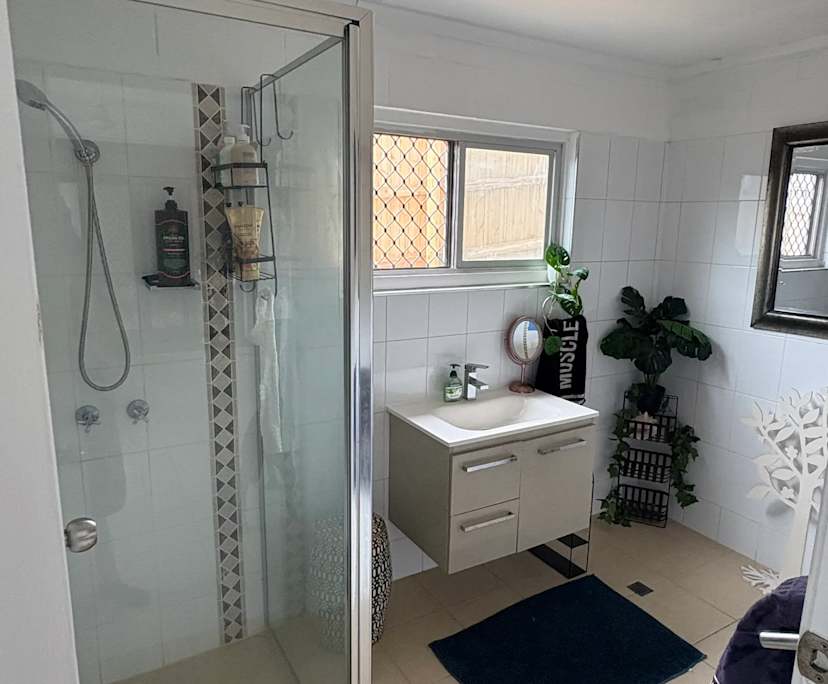 $400, Share-house, 4 bathrooms, Bayview Heights QLD 4868