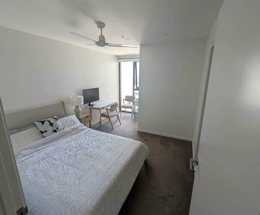 Furnished room with own bathroom