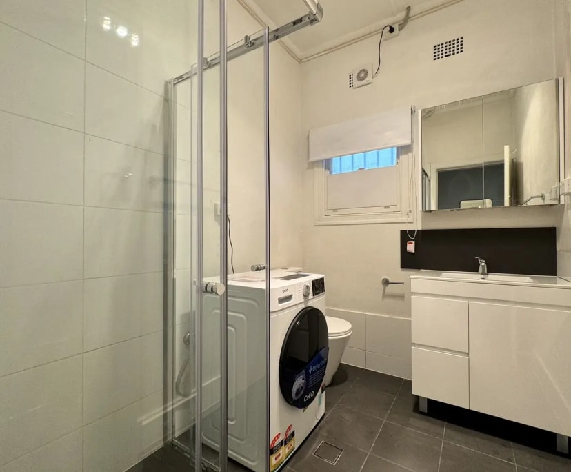 Studio for Rent in Stanmore, Sydney 380, Unfurnis...