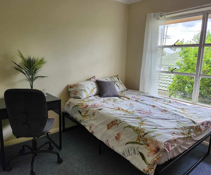 $260, Flatshare, 2 bathrooms, Clayfield QLD 4011