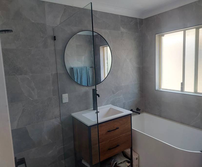 $300, Share-house, 3 bathrooms, Port Macquarie NSW 2444