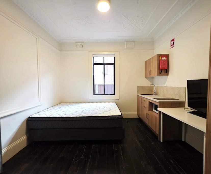 Furnished room in a share house