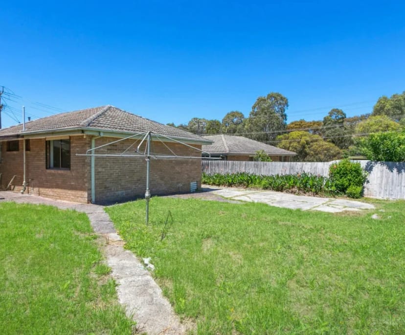 Whole property with 3 rooms for rent