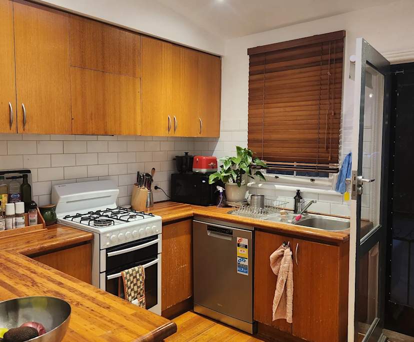 Unfurnished room in a share house