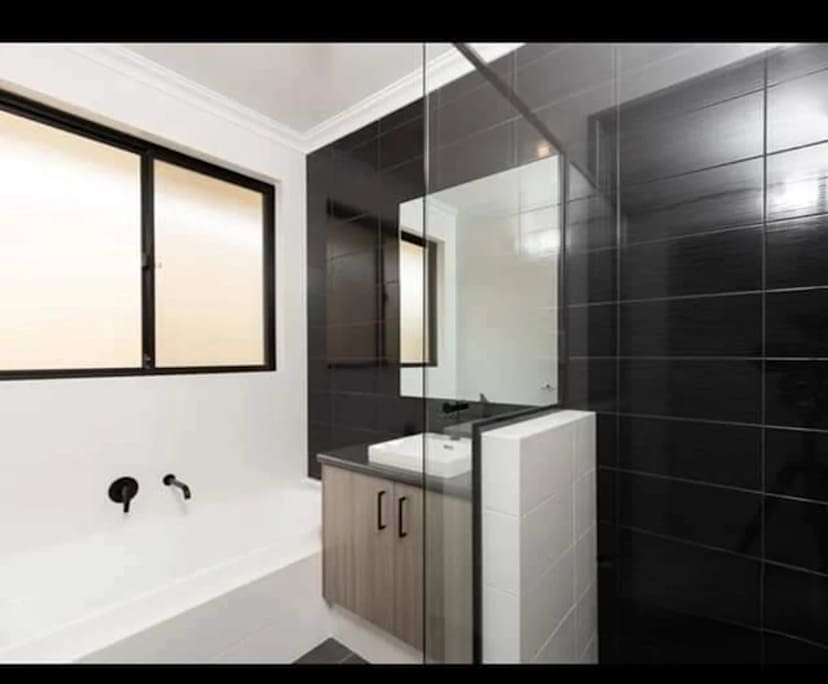 $400, Share-house, 4 bathrooms, Southern River WA 6110