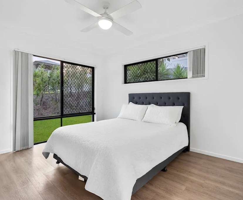 Room with ensuite in a share house