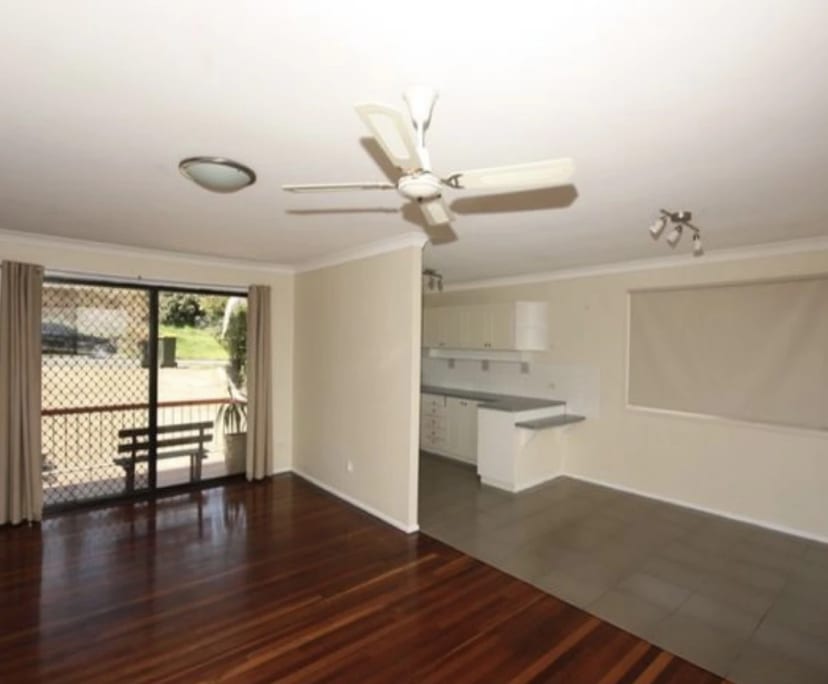 $220, Share-house, 5 bathrooms, Banora Point NSW 2486