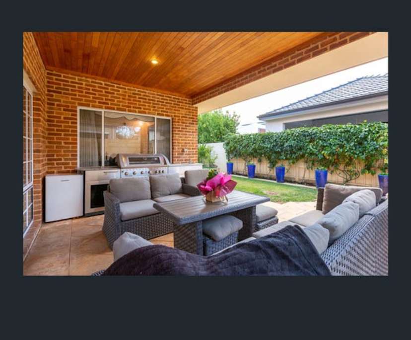 $400, Share-house, 3 bathrooms, Salter Point WA 6152