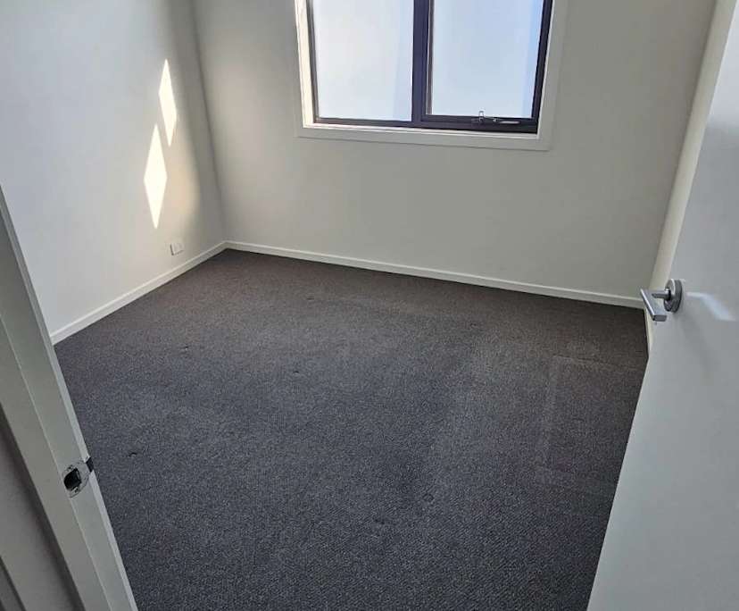 $225, Share-house, 3 bathrooms, Thomastown VIC 3074