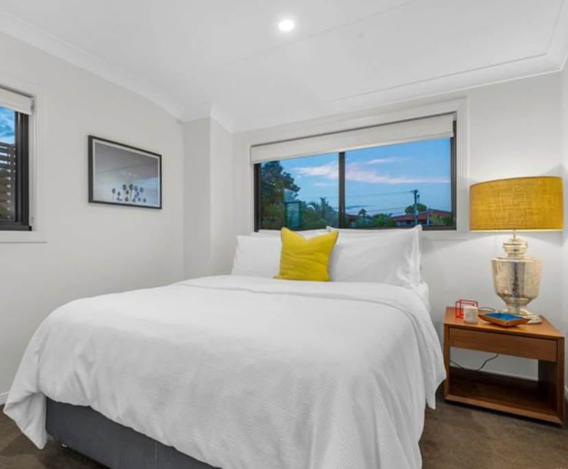 Furnished room with ensuite in a share house