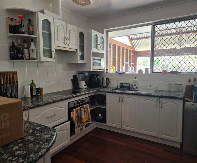 Unfurnished room in a share house