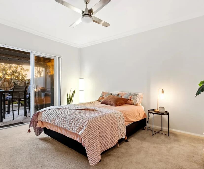 Unfurnished room with own bathroom