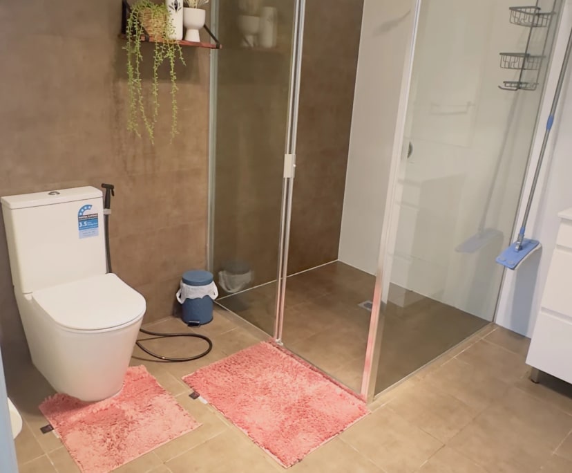 Furnished room with ensuite in a share house