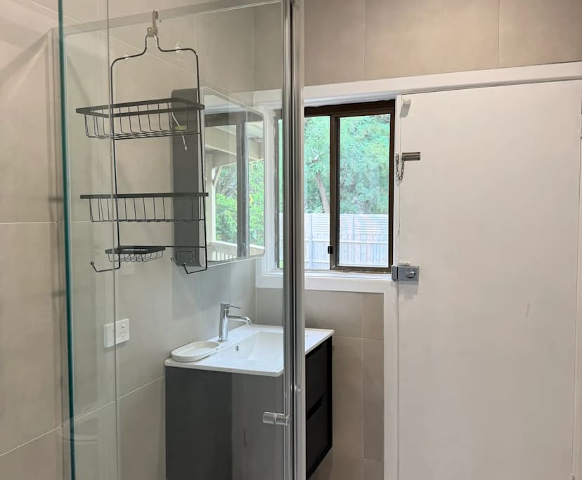 Room in a share house