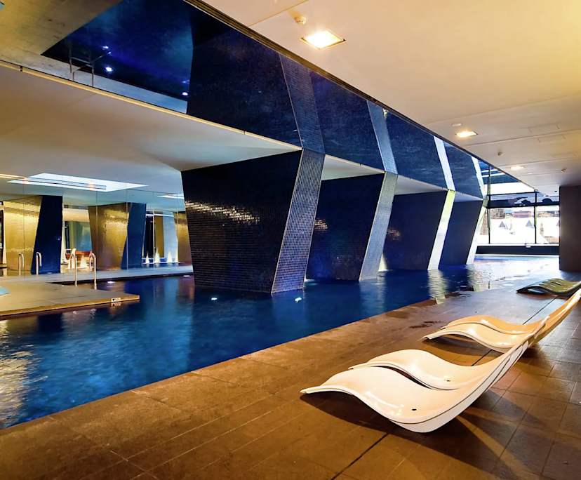 $990, 1-bed, 1 bathroom, Sydney NSW 2000