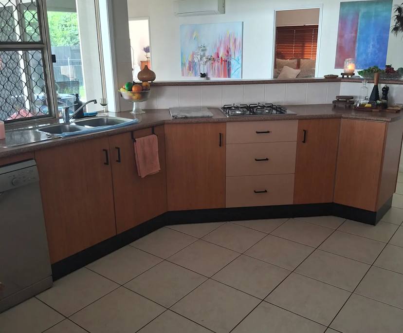 $260, Share-house, 4 bathrooms, Redlynch QLD 4870