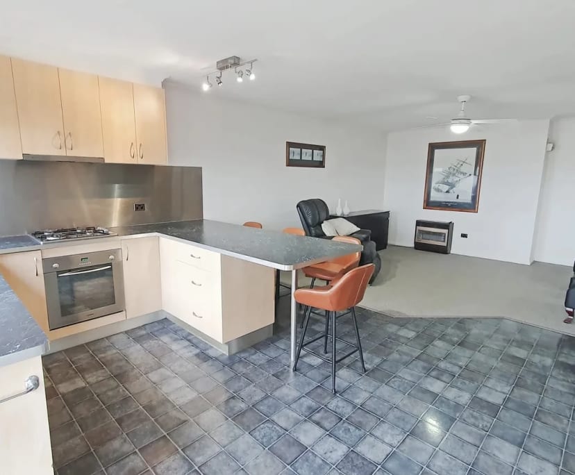 Shared Room for Rent in Portland, VIC 230, Furnis...