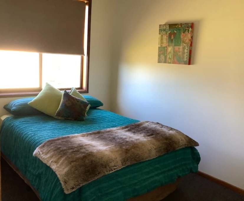 $450, Granny-flat, 2 bathrooms, Finley NSW 2713