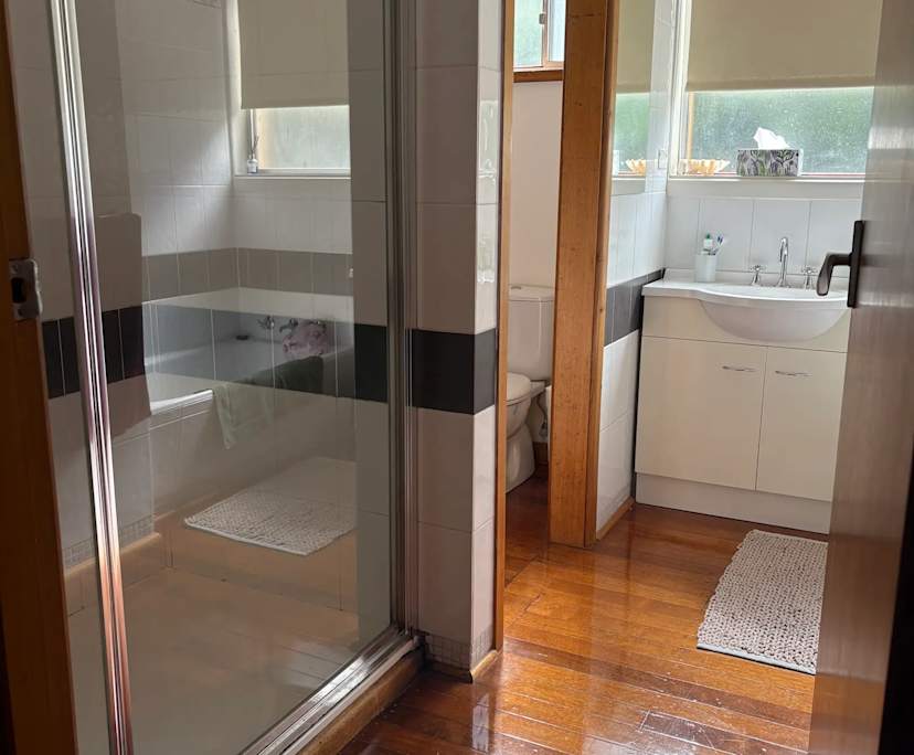 $300, Share-house, 3 bathrooms, Frankston South VIC 3199