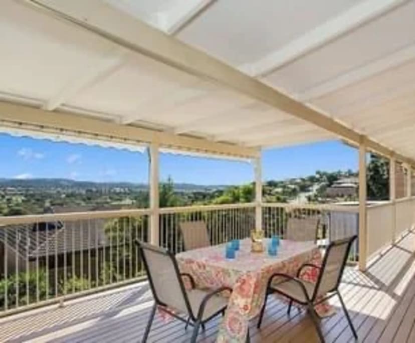 $295, Share-house, 3 bathrooms, Banora Point NSW 2486