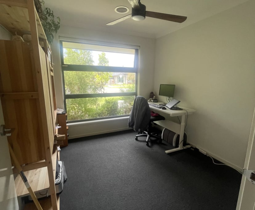 $210, Share-house, 2 bathrooms, Charlemont VIC 3217