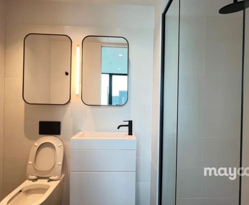 $443, Flatshare, 2 bathrooms, Melbourne VIC 3000