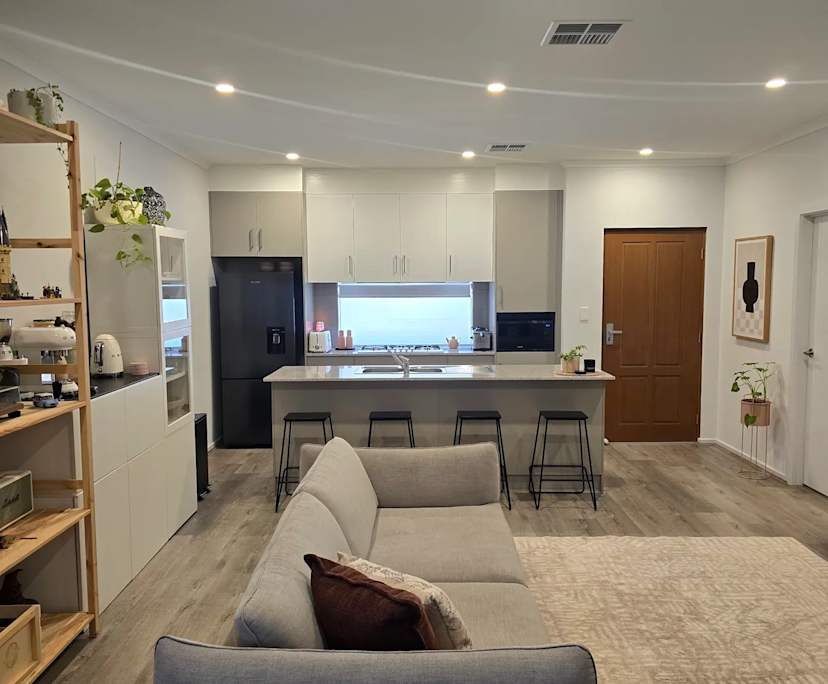 Room with ensuite in a share house