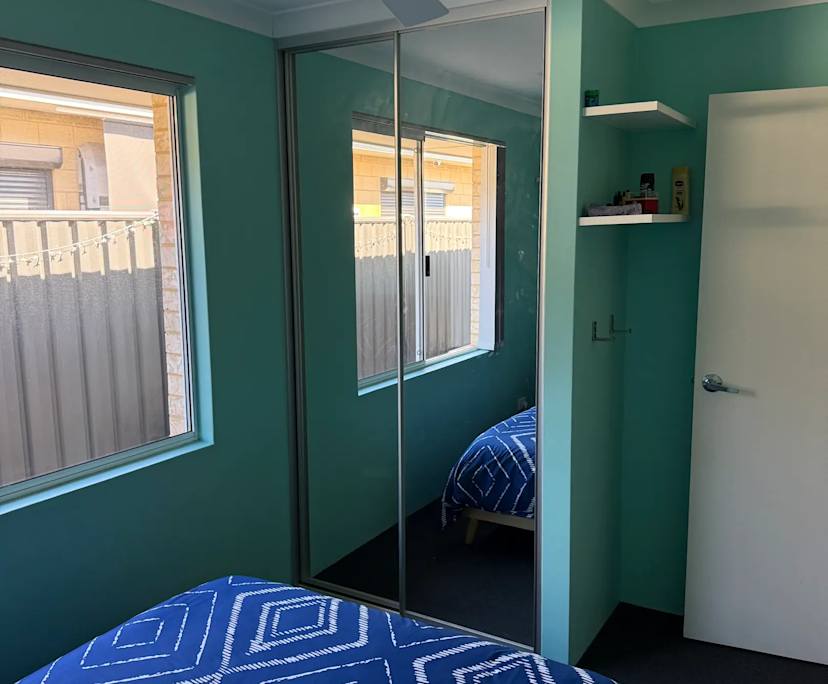 $350, Share-house, 2 rooms, Lakelands WA 6180, Lakelands WA 6180