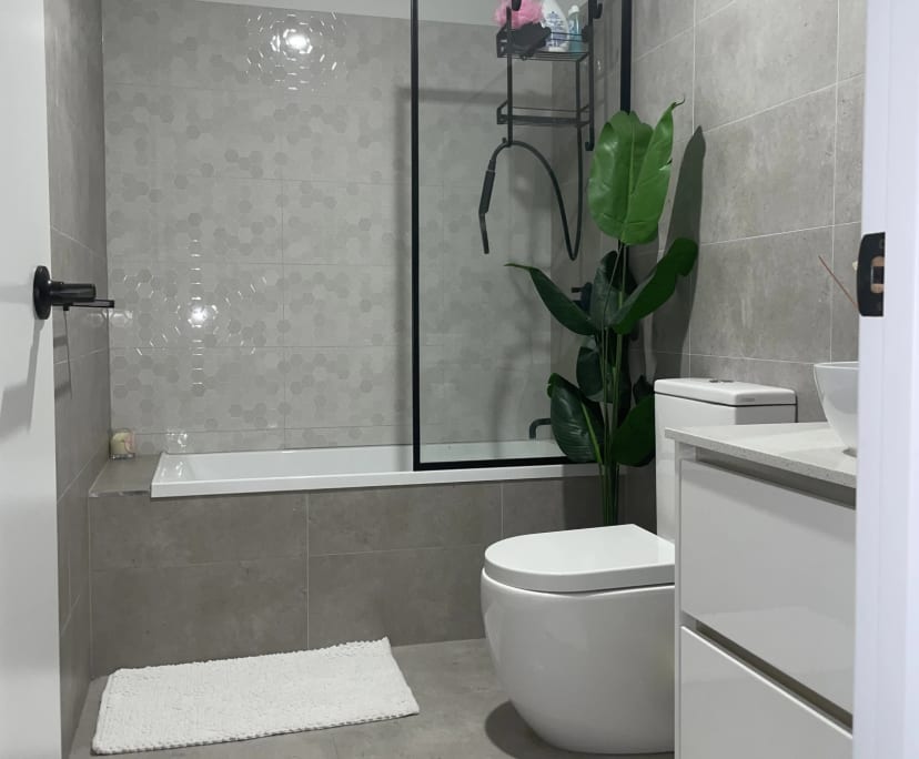 Unfurnished room in a share house