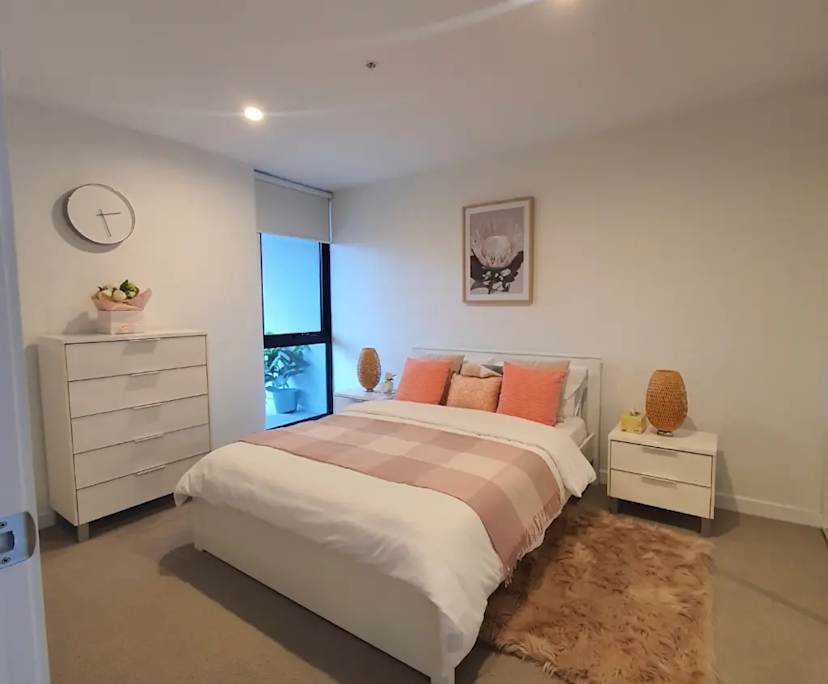 $600, 1-bed, 1 bathroom, Carnegie VIC 3163