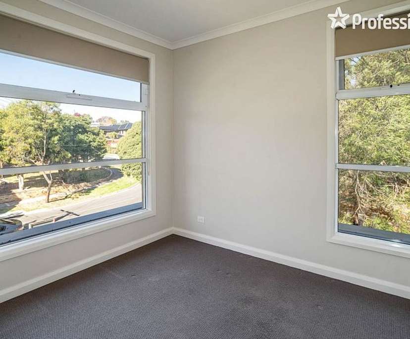 Unfurnished room in a share house