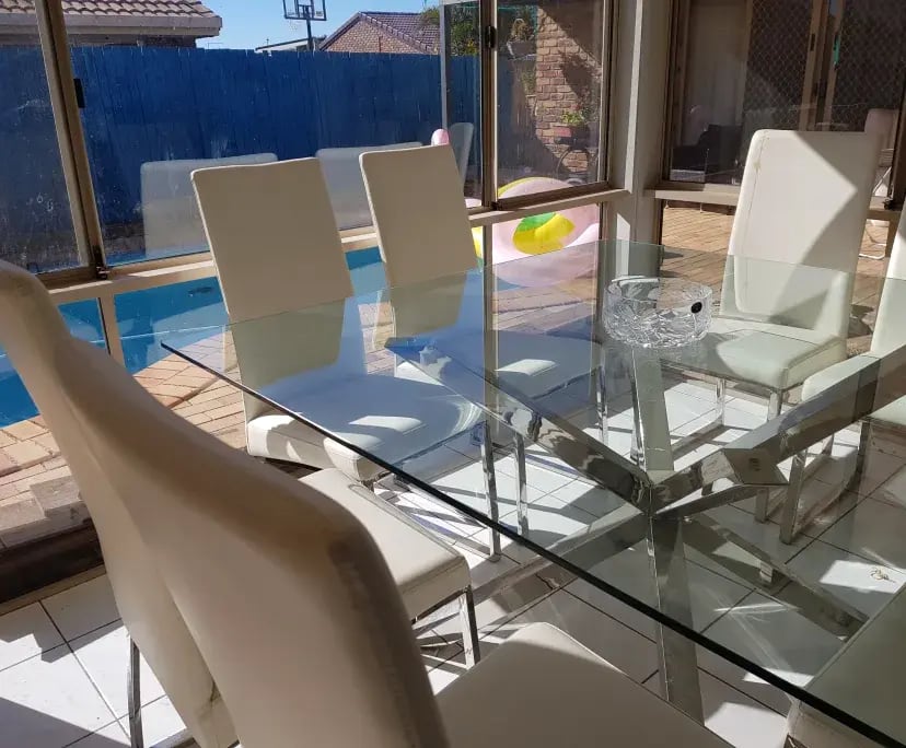 $320, Share-house, 4 bathrooms, Elanora QLD 4221