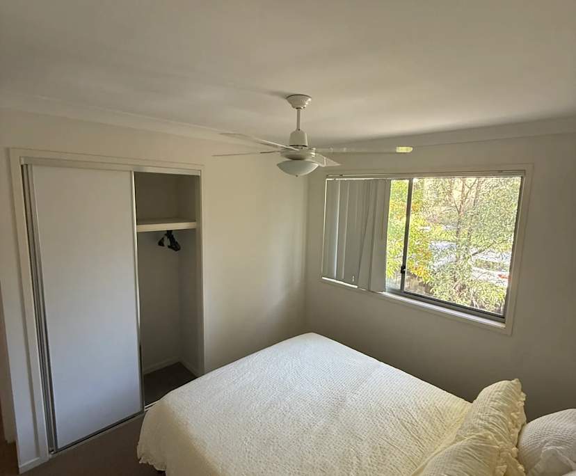 Furnished room with own bathroom