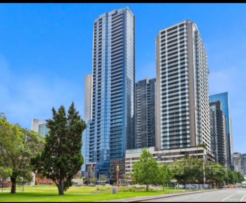 Room for Rent in Southbank, Melbourne 390, Furnis...