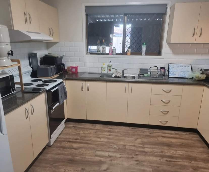 $270, Share-house, 2 bathrooms, Wilsonton QLD 4350