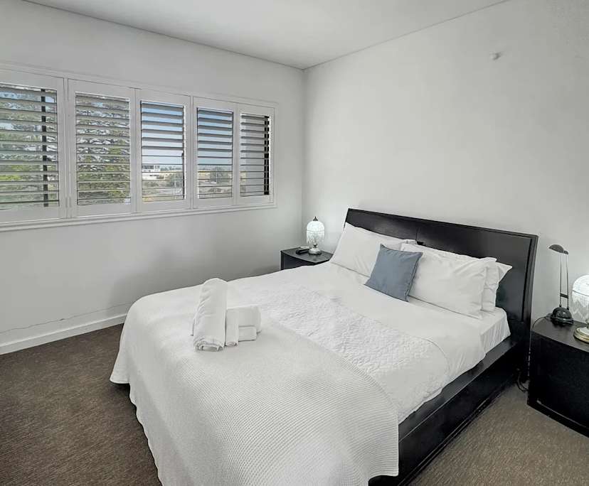 Whole property with 2 rooms for rent
