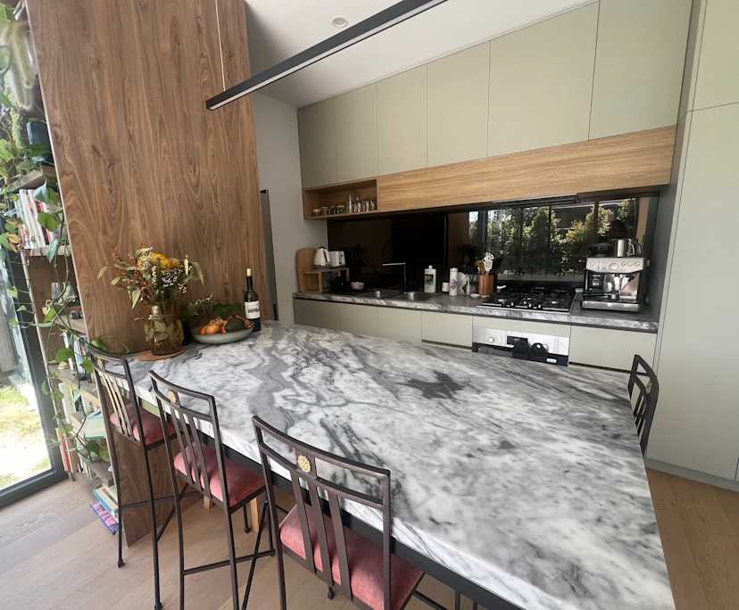 $350, Share-house, 3 bathrooms, Fairfield VIC 3078