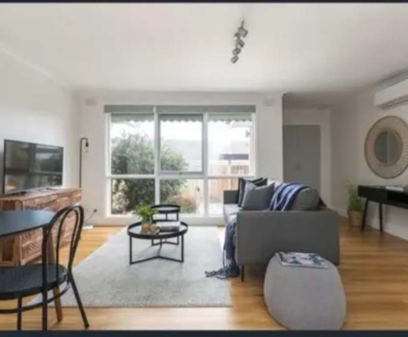 Whole property with 2 rooms for rent