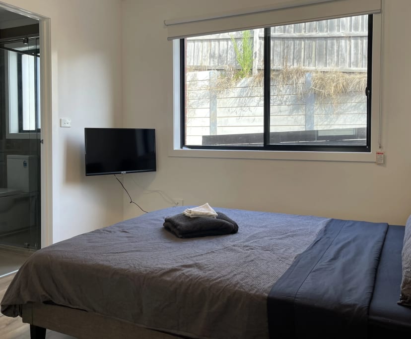 Room with ensuite in a share house
