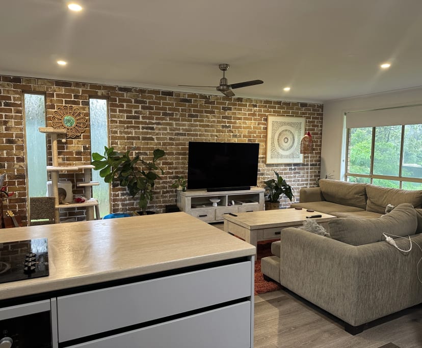 Room in a share house