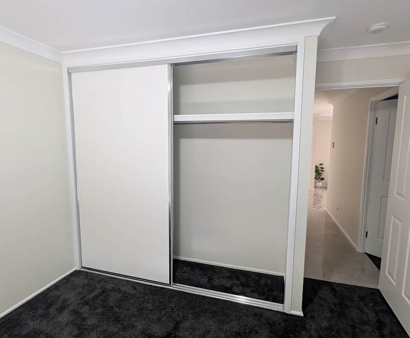 $215, Share-house, 3 bathrooms, Parkinson QLD 4115