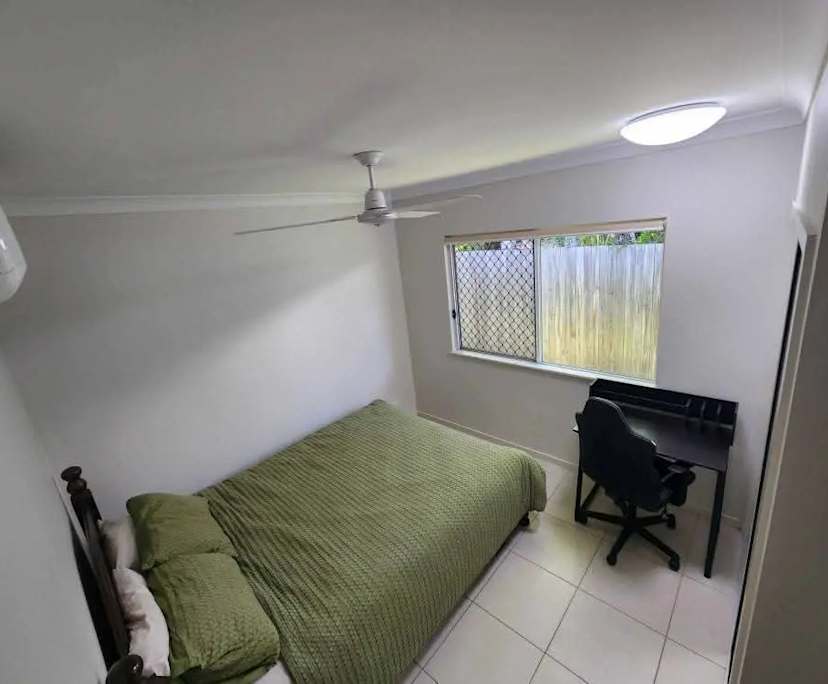 $300, Share-house, 2 bathrooms, Trinity Park QLD 4879