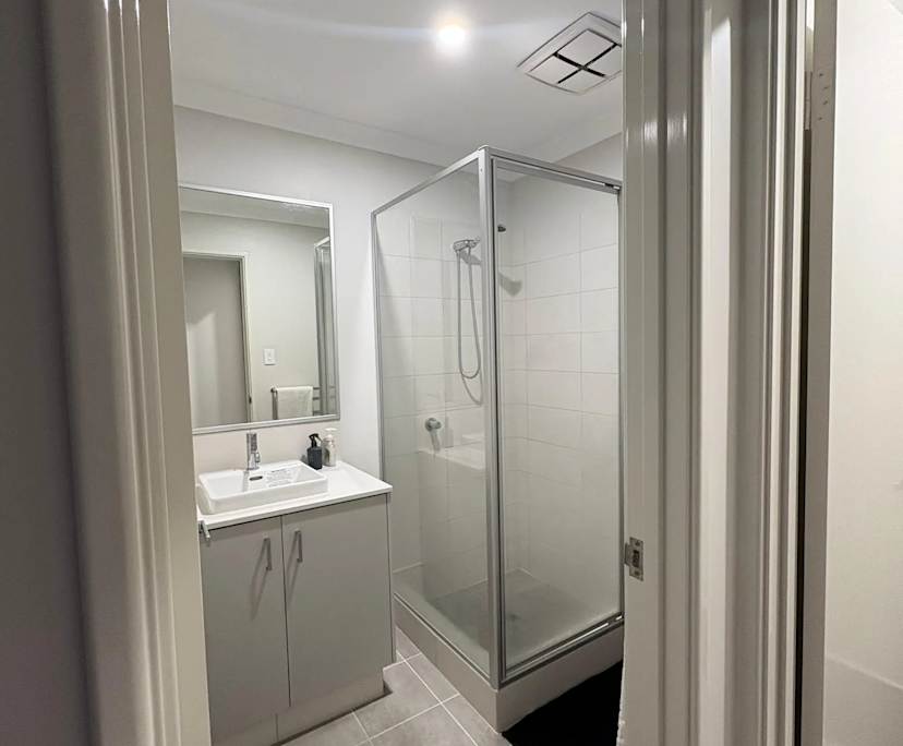 $310, Share-house, 4 bathrooms, Eglinton WA 6034