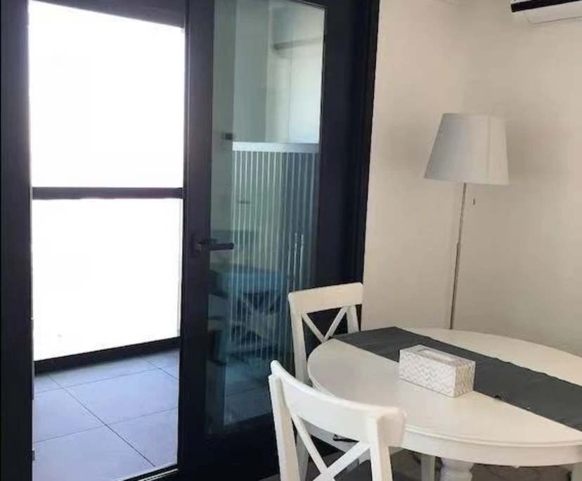 Whole property with 2 rooms for rent