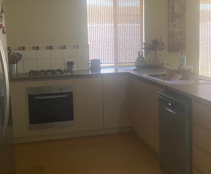 Unfurnished room with own bathroom