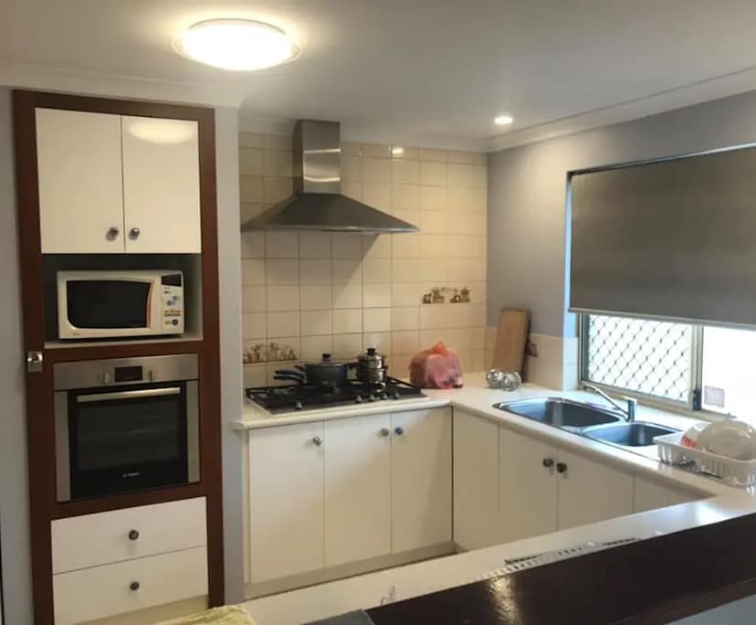 $230, Share-house, 6 bathrooms, Bentley WA 6102
