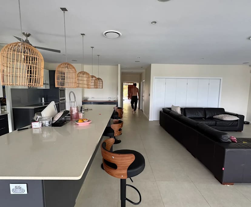 Unfurnished room in a share house